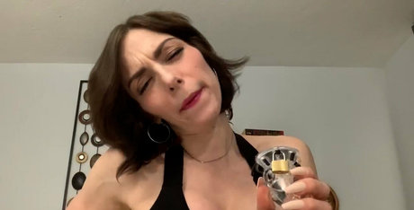 christinaqccp onlyfans model