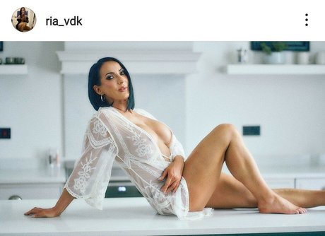 Ria vdk onlyfans model