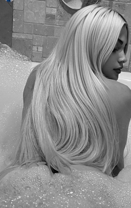 Alejandra Barbie onlyfans model photo