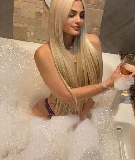 Alejandra Barbie onlyfans leak