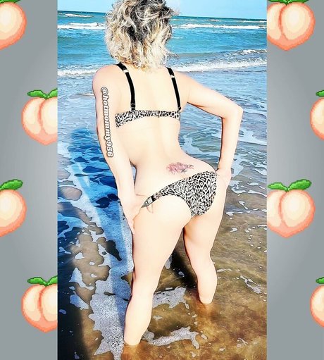 Hotmommy956 Profile pic