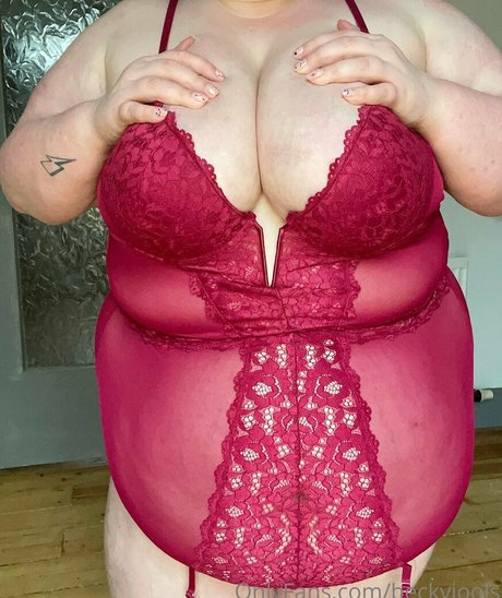 beckyjools naked onlyfans leaked