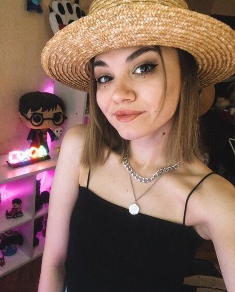 Vikamccline hot onlyfans