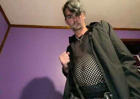 erikatrocity onlyfans x