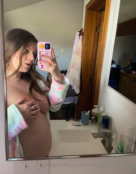 meganhollyfree leaked onlyfans pictures