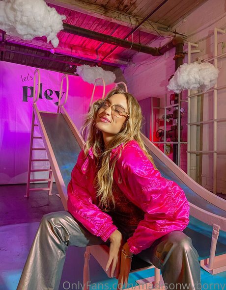 madisonwyborny only fans nude leaks