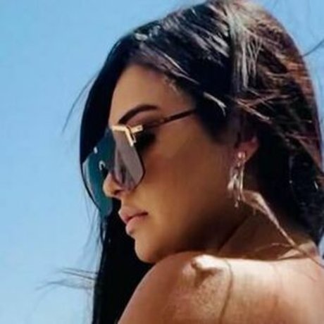 Brenda Jazmin onlyfans leaks.