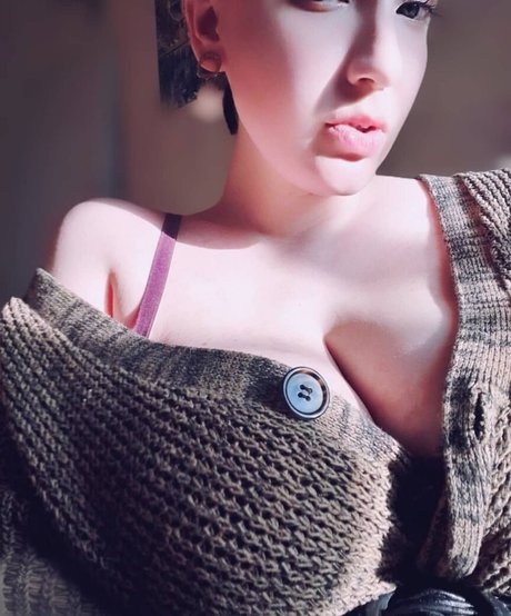 Lena Leyman boobs onlyfans