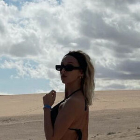 Sara Skowronek leaked nude onlyfans