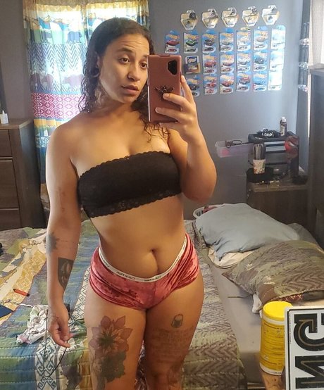 Emm Loomis leaks only fans