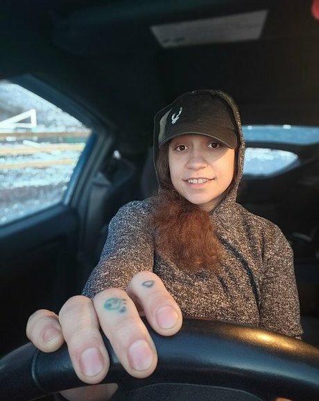 Emm Loomis onlyfans pics nude