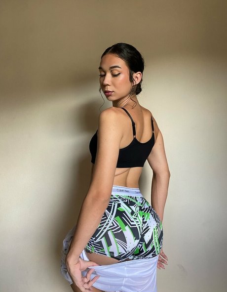 Biazinhagabi boobs onlyfans