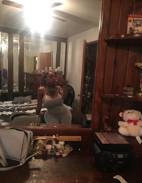 Creamyexotica only fans nudes