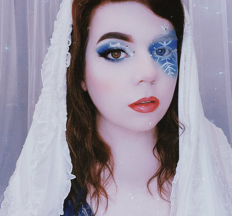 itsahmia onlyfans picture