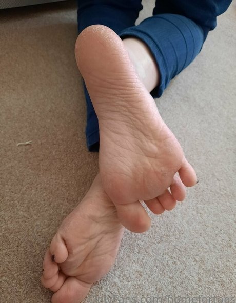 homefortoes only fans pics