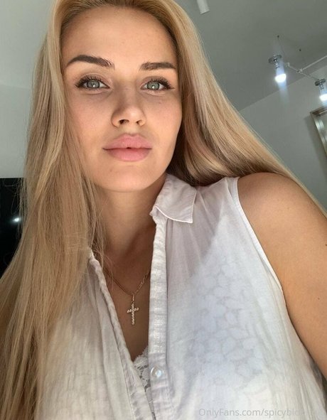 spicybloondie onlyfans sex leaked