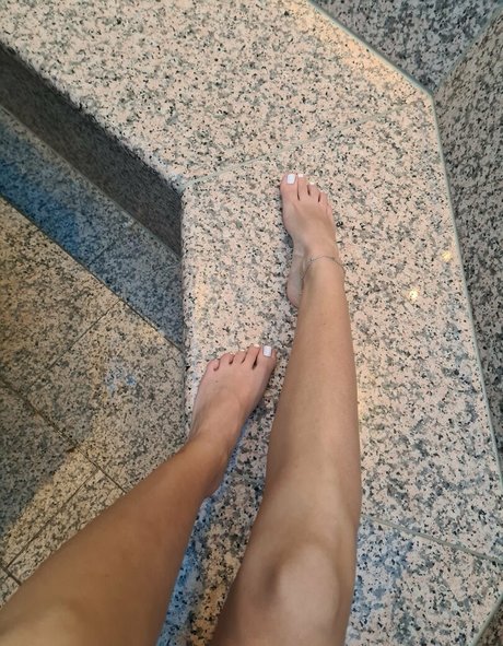 sarahs socks onlyfans naked