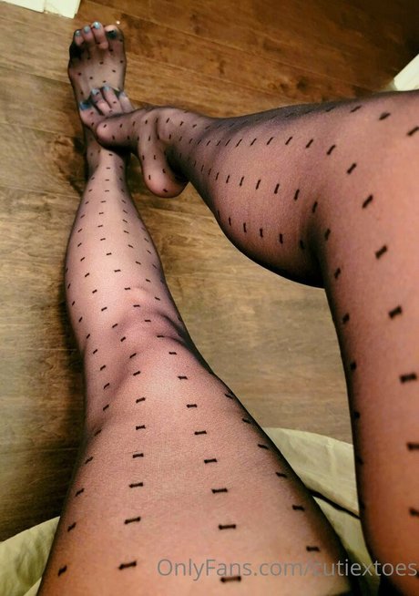 cutiextoes onlyfans mega