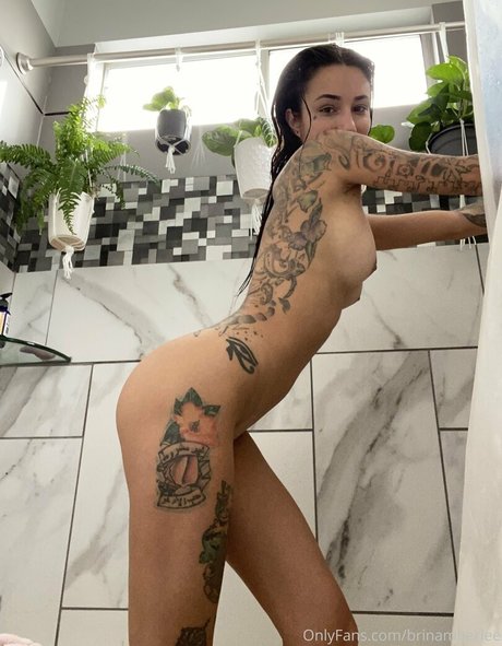 brinamberlee leaked onlyfans.