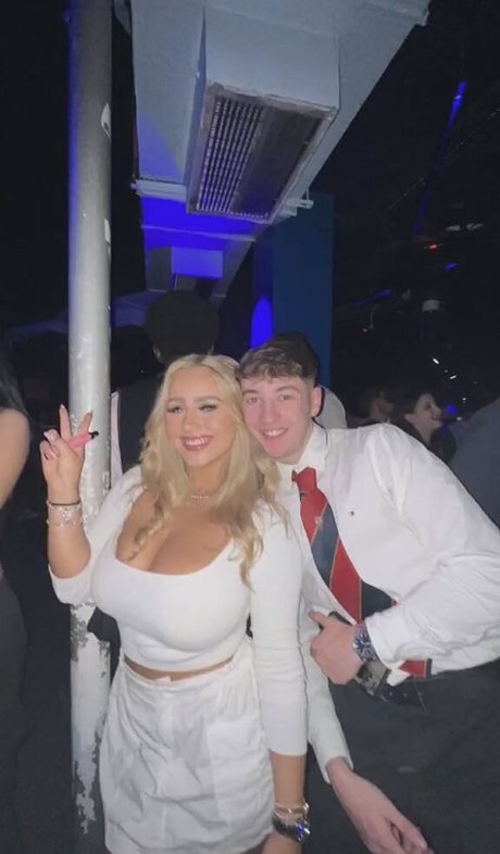 Gracie M onlyfans pictures