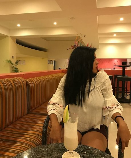 Karen Garcia onlyfans leaked