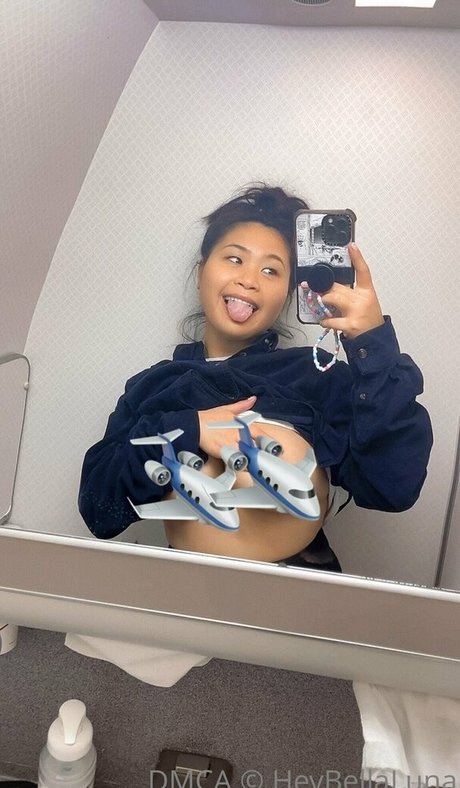 bellalunafree onlyfans free content