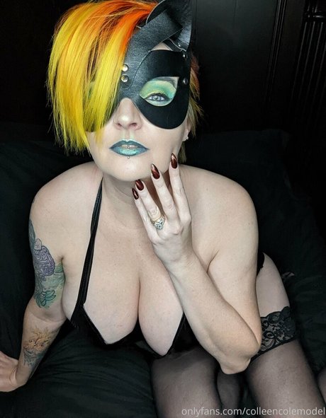 commandingcoquette leaks only fans