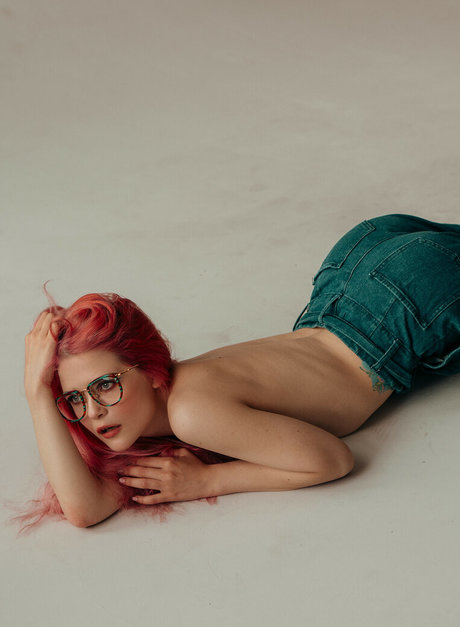 Di Simon onlyfans pic