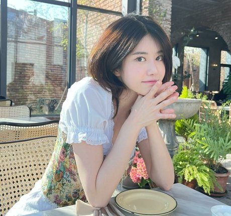 Lee Hayun leaked nude onlyfans