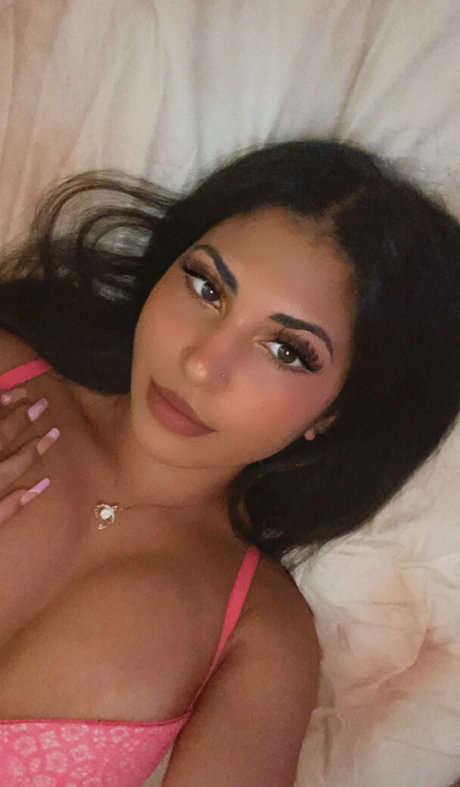 hannahsharpe18 nudes only fans