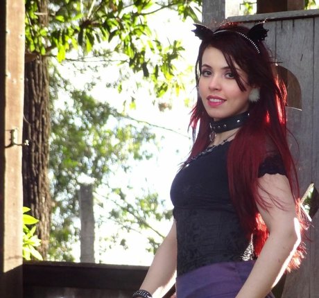 Sarah Jareth onlyfans model images