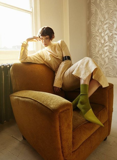 Jessie Buckley onlyfans leaked pictures