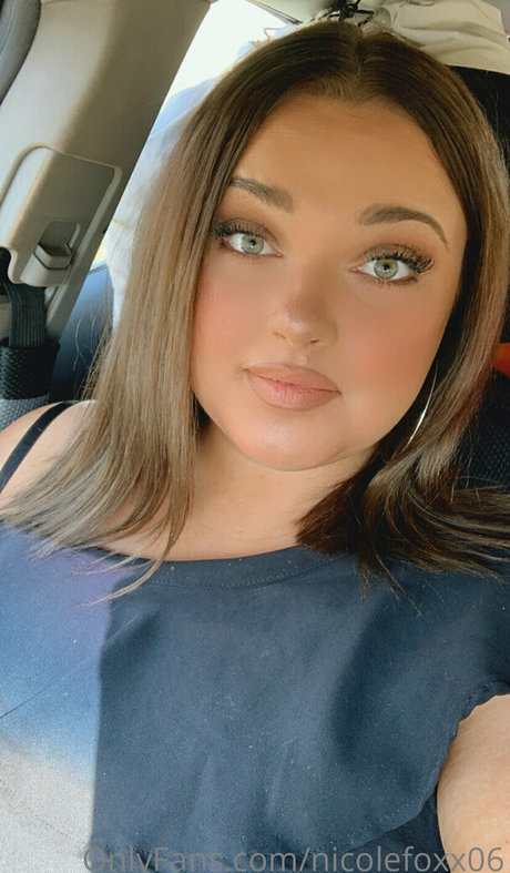 nicolefoxx6free onlyfans leaked