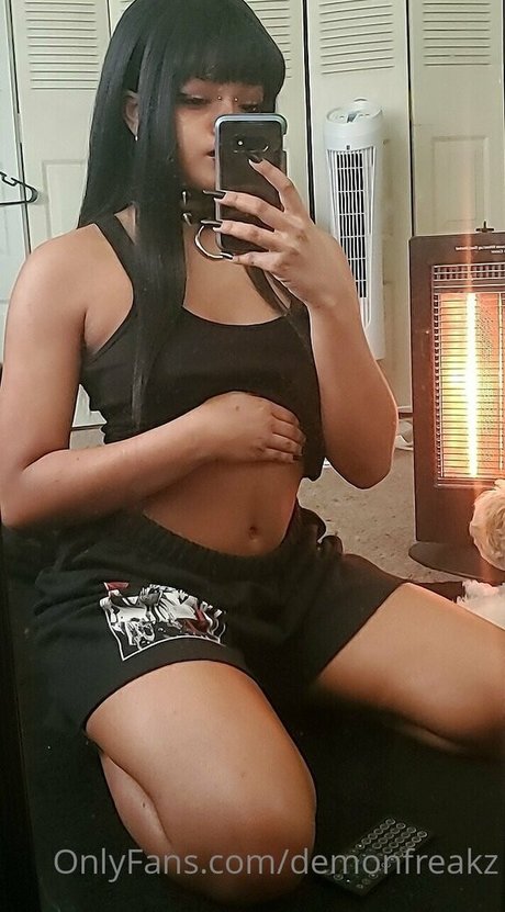 demonfreakz onlyfans boobs