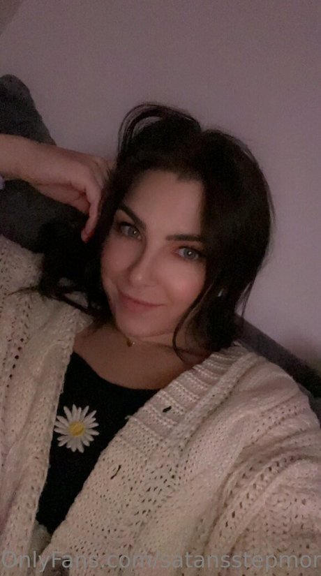 stepmommydaisy free onlyfans