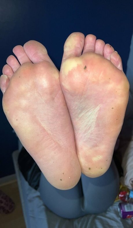 Queen Sarah onlyfans nudes leaked