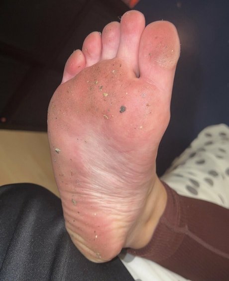 Queen Sarah onlyfans leak ass