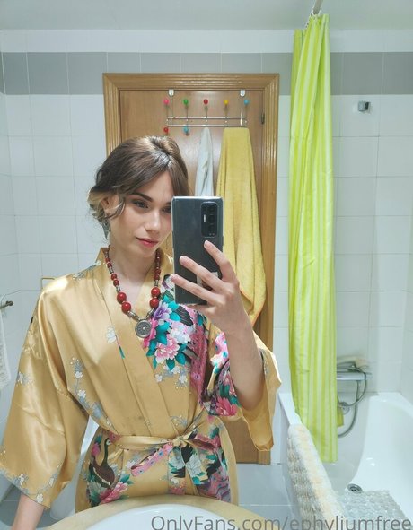 ephyliumfree onlyfans naked leaks