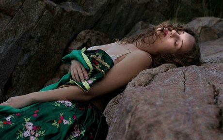 lightbluenebula leak onlyfans nude