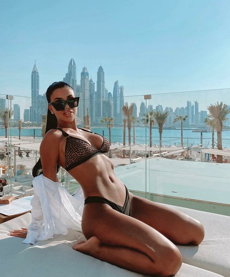 Isabel Raad onlyfans porn nude