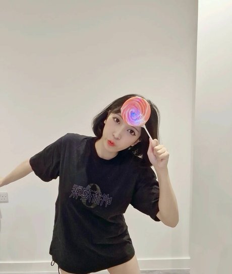 Erkleve feet onlyfans