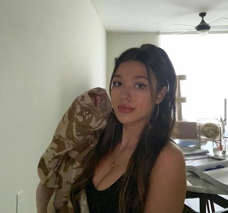 leahfrag onlyfans nude porn