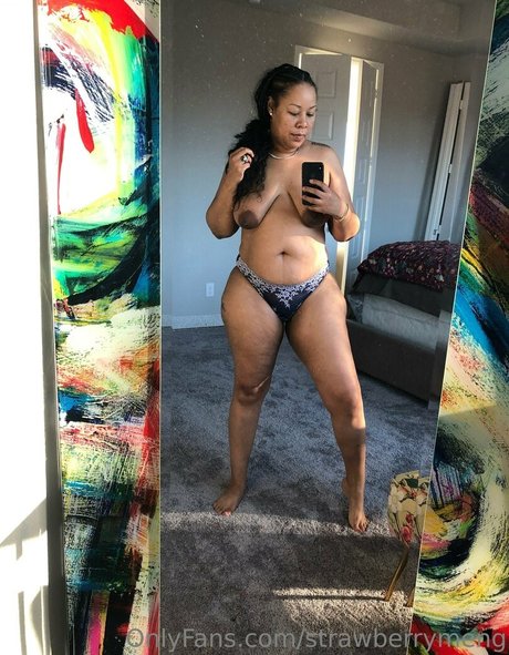 strawberrymeng onlyfans porn leaked