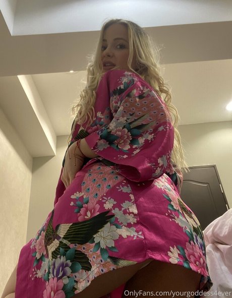 yourgoddess4ever onlyfans sextape leak