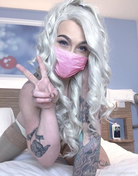 naughtynaturalnova onlyfans naked porn