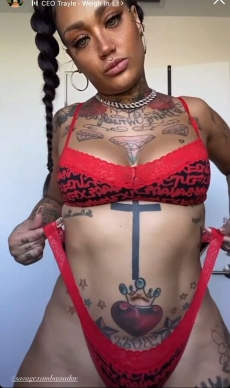 Donna Lombardi onlyfans model