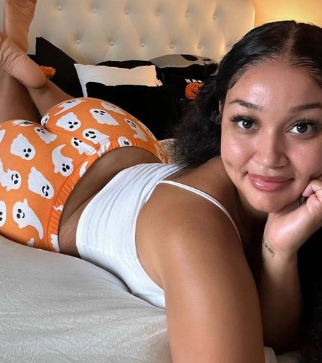 Darla Shuttlesworth onlyfans leaj