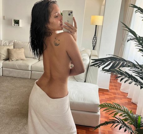 Catalina Mel onlyfans naked leaks