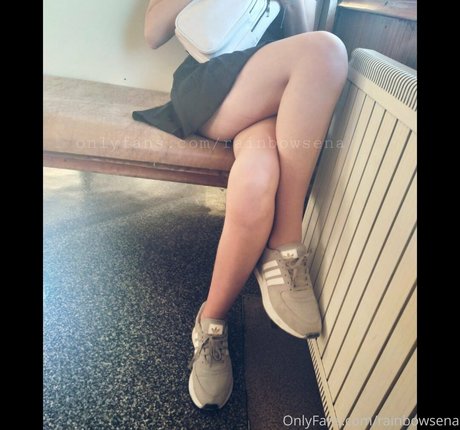 rainbowsena onlyfans leake