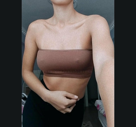 rainbowsena en onlyfans